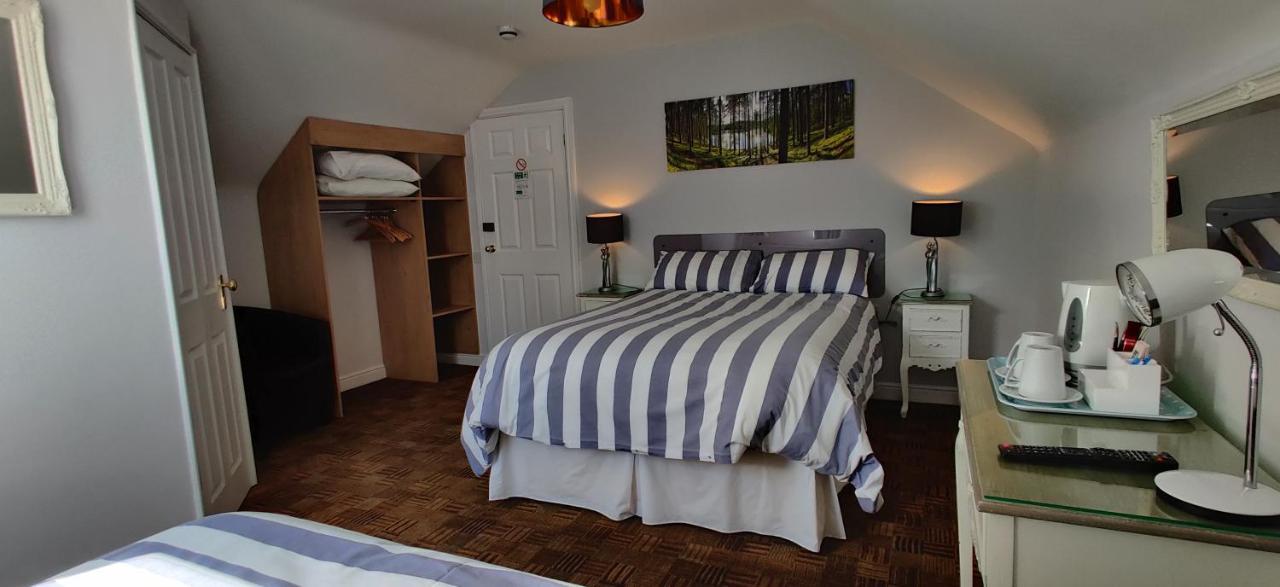 Aaron Lodge Guest House Лестър Екстериор снимка